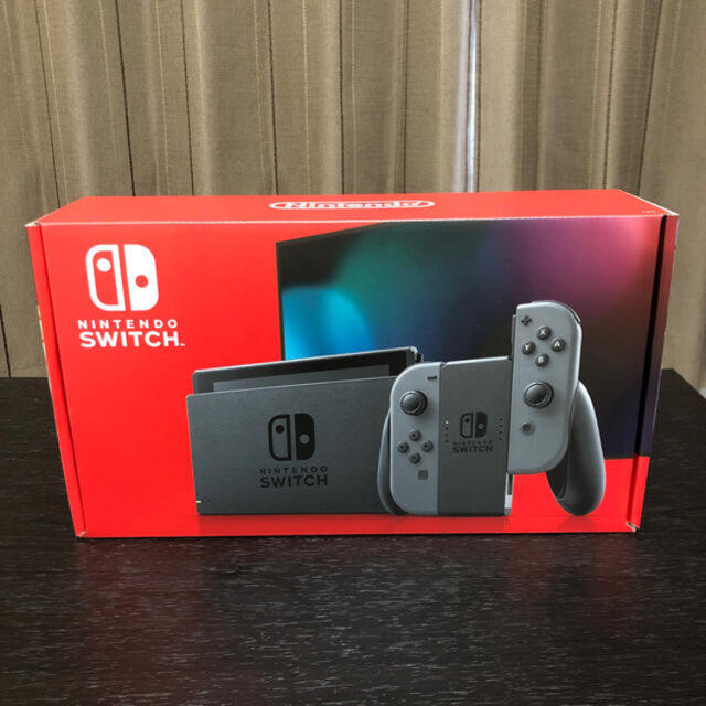 Nintendo Switch(ニンテンドースイッチ)の【新品未開封】任天堂Switch本体　グレー エンタメ/ホビーのゲームソフト/ゲーム機本体(家庭用ゲーム機本体)の商品写真