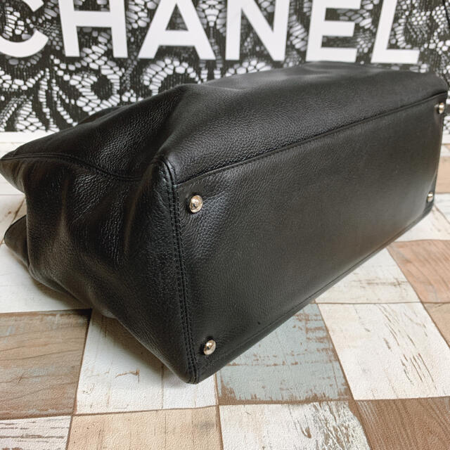 CHANEL(シャネル)のCHANEL シャネル エグゼクティブ トートバッグ ブラック レディースのバッグ(トートバッグ)の商品写真