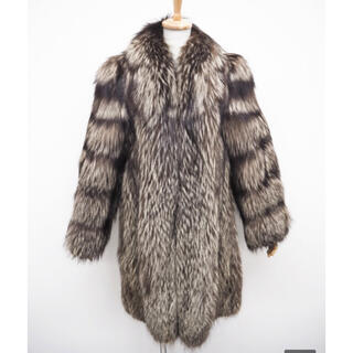 SAGA FOX ゴールドラベル　シルバーフォックス　90cm着丈コート　美品(毛皮/ファーコート)