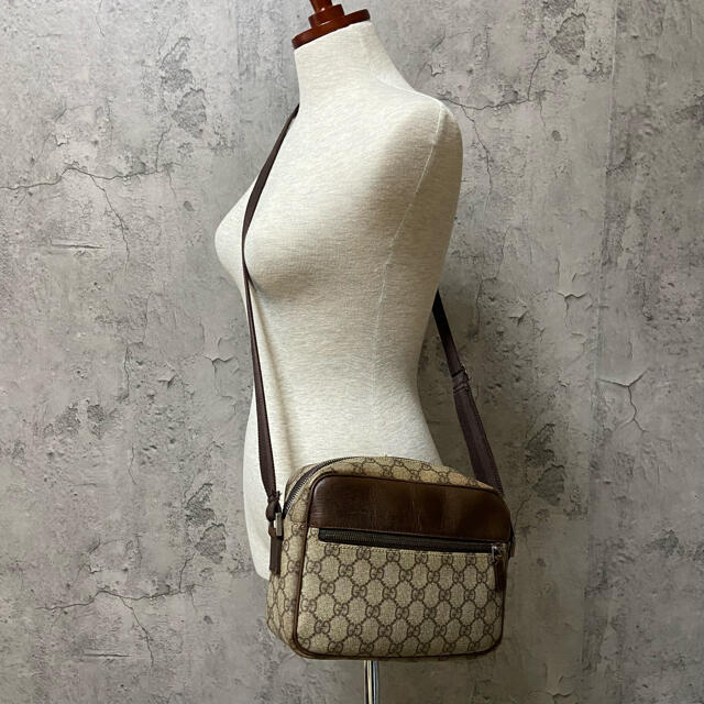 Gucci   美品OLD GUCCI PVC レザー ショルダーバッグ GGスプリーム