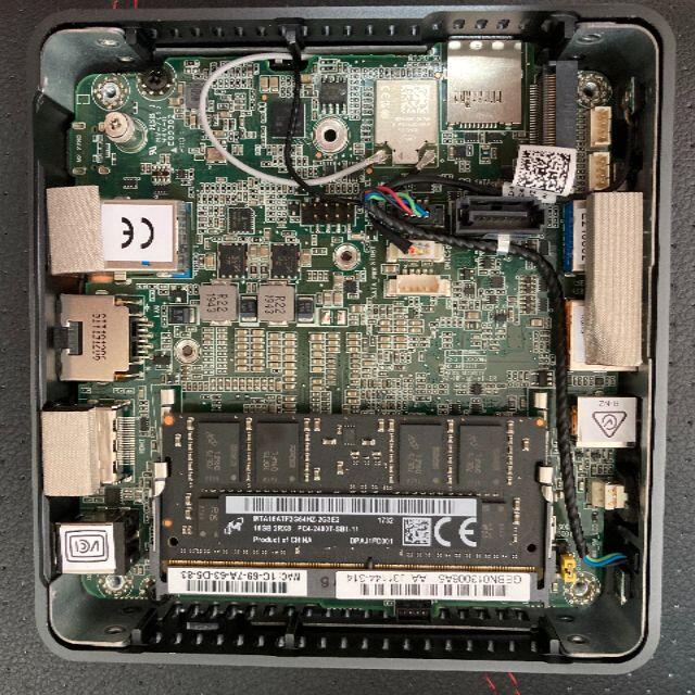 デスクトップ型PCIntel NUC mini Core i5 + 16GBメモリ セット