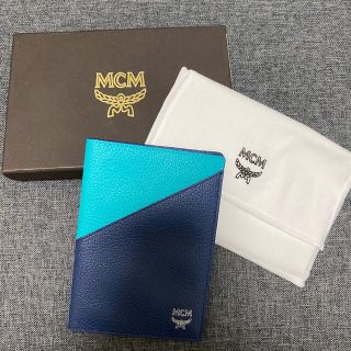 エムシーエム(MCM)のMCM 手帳ケース　パスポートケース【新品 未使用】(手帳)