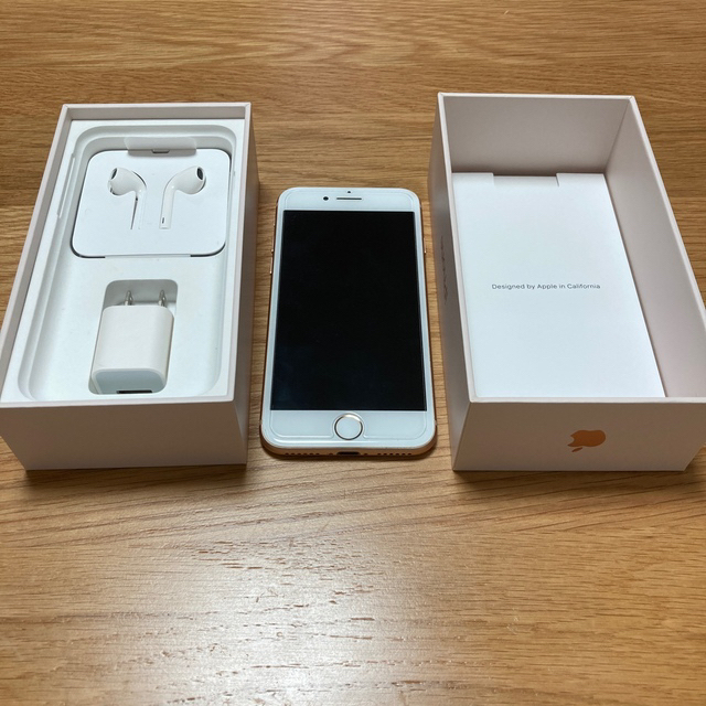 iPhone 8 Gold 64 GB SIMフリー