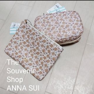 アナスイ(ANNA SUI)の＊新品＊ANNA SUI＊軽量ポーチ&フラットポーチセット＊ローズ柄＊ベージュ＊(ポーチ)