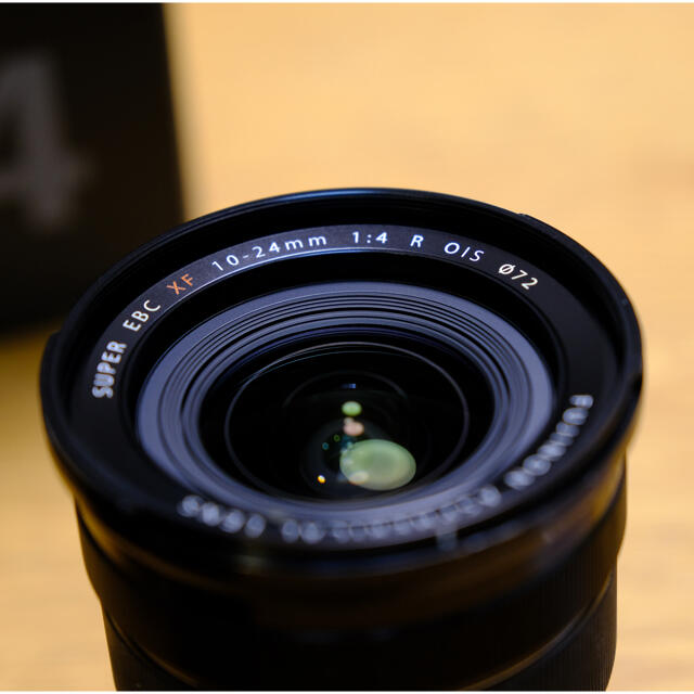 富士フイルム(フジフイルム)のFUJI FILM XF10-24F4 R OIS スマホ/家電/カメラのカメラ(レンズ(ズーム))の商品写真