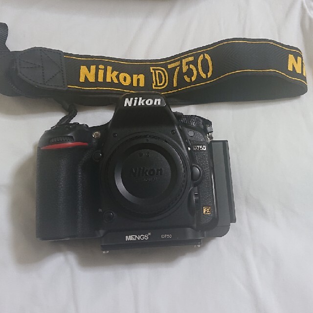 デジタル一眼Nikon D750 おまけ付き(L型プレート・シューカバー)
