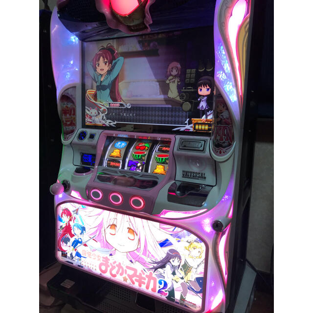 UNIVERSAL ENTERTAINMENT(ユニバーサルエンターテインメント)のSLOT魔法少女まどか☆マギカ2(まどマギ2) 実機 エンタメ/ホビーのテーブルゲーム/ホビー(パチンコ/パチスロ)の商品写真