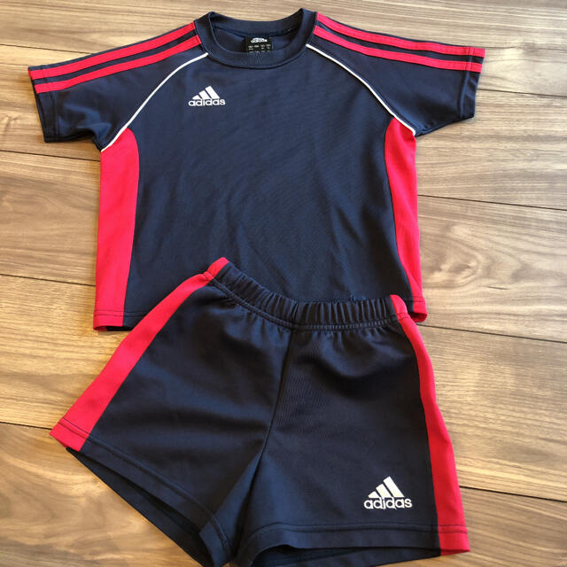 adidas(アディダス)のadidas アディダス 上下セット 100cm キッズ/ベビー/マタニティのキッズ服男の子用(90cm~)(その他)の商品写真