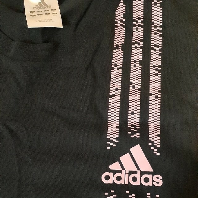 adidas(アディダス)のadidas☆アディダスTシャツ レディースのトップス(Tシャツ(半袖/袖なし))の商品写真