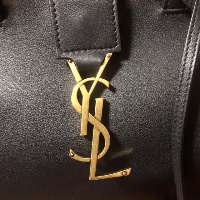 Saint Laurent(サンローラン)の【ma様専用】サンローラン　カバス レディースのバッグ(ショルダーバッグ)の商品写真