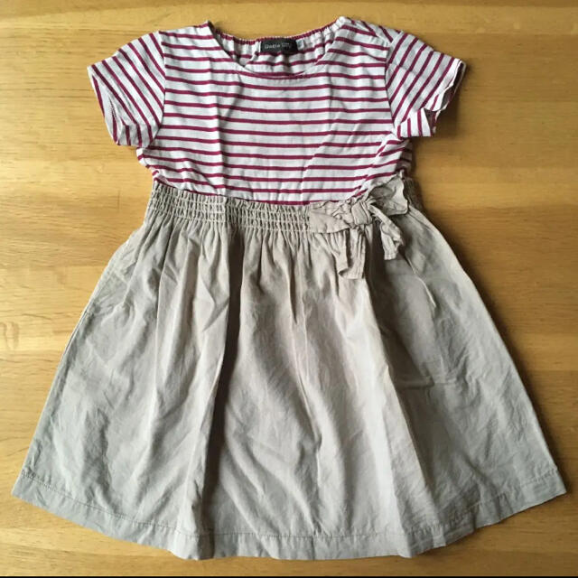 BeBe(ベベ)のBeBe 100㎝ワンピース キッズ/ベビー/マタニティのキッズ服女の子用(90cm~)(ワンピース)の商品写真