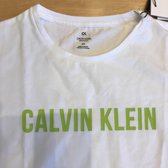 Calvin Klein(カルバンクライン)のカルバンクラインTシャツ レディースのトップス(Tシャツ(半袖/袖なし))の商品写真