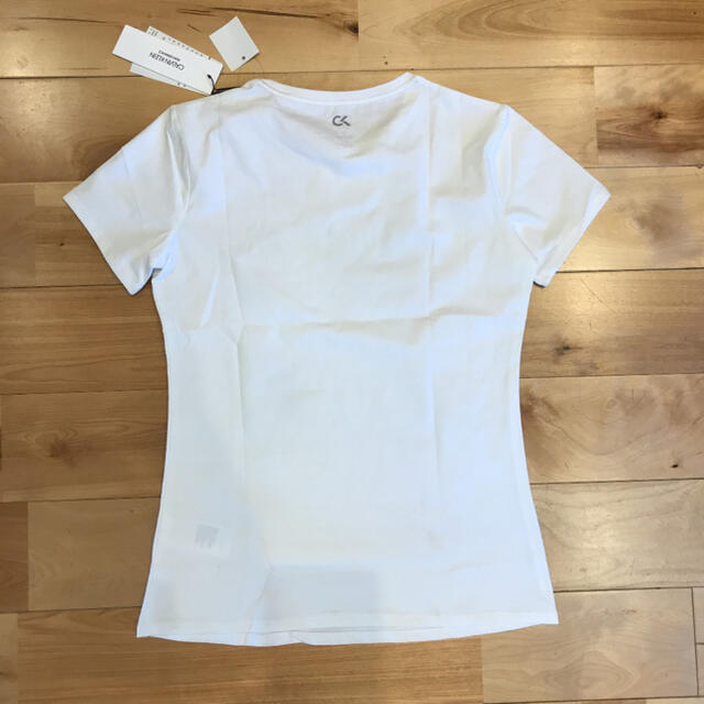 Calvin Klein(カルバンクライン)のカルバンクラインTシャツ レディースのトップス(Tシャツ(半袖/袖なし))の商品写真