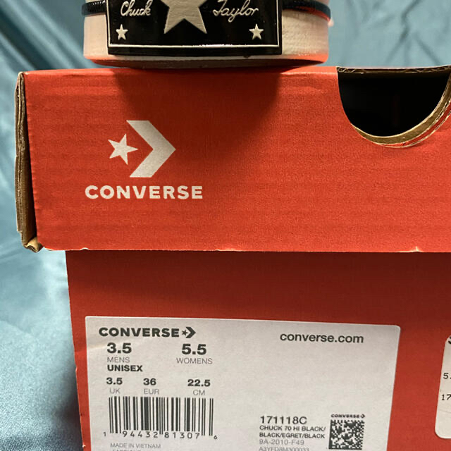 CONVERSE(コンバース)の値下げしました！　新品未使用 22.5cmChuck70 black ブラック レディースの靴/シューズ(スニーカー)の商品写真