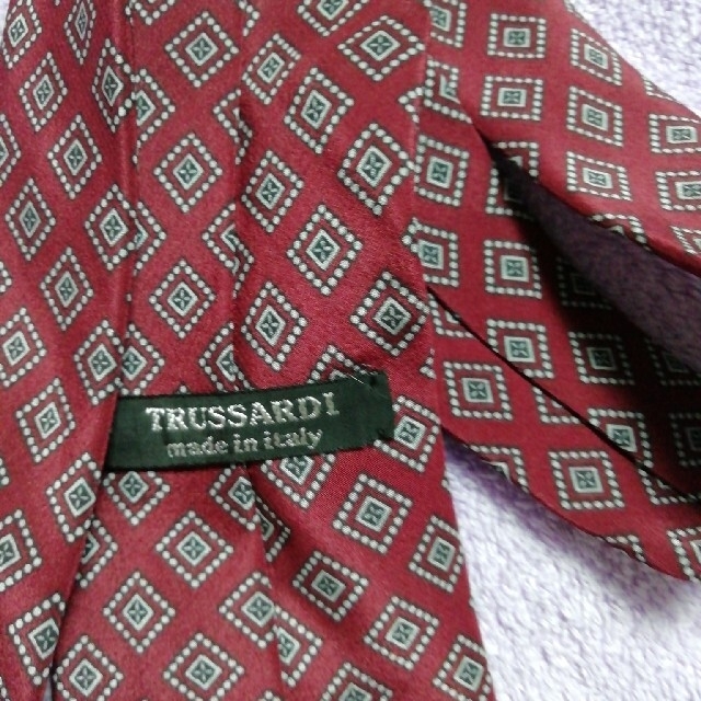 Trussardi(トラサルディ)の値下げトラサルディ  シルクネクタイ メンズのファッション小物(ネクタイ)の商品写真