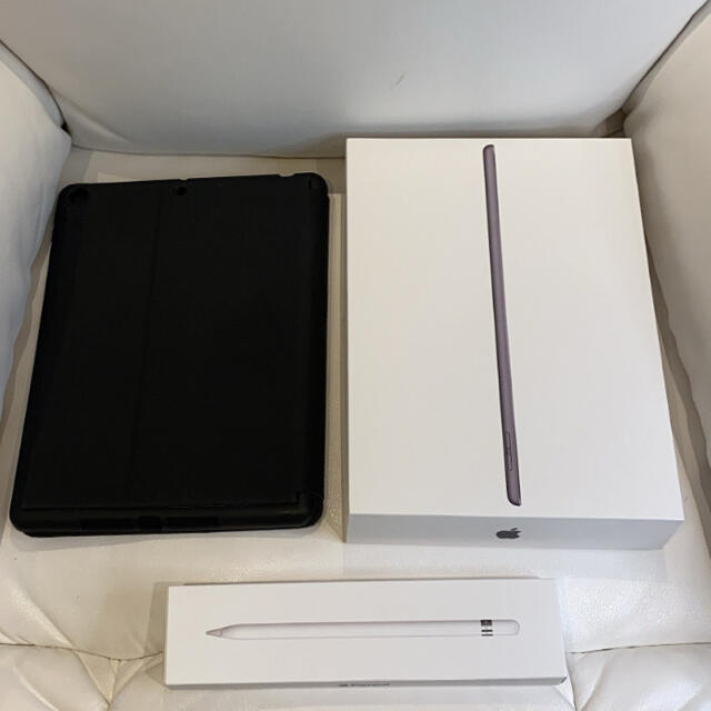 iPad 32GB(第7世代) + Apple Pencil 箱付き-