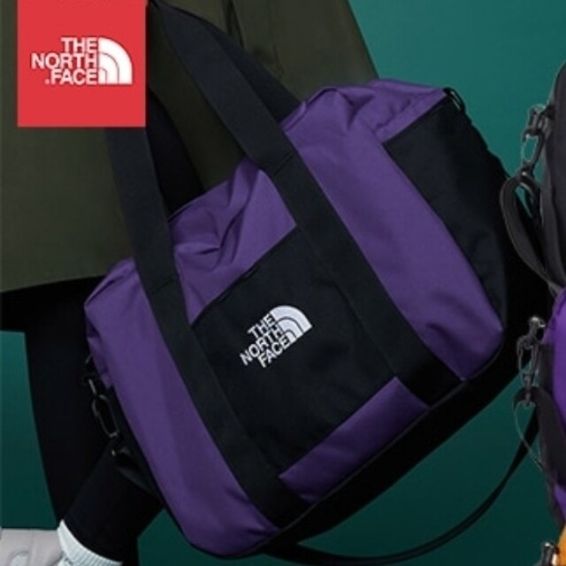 THE NORTH FACE(ザノースフェイス)の海外！ノースフェイス　ボストンバッグ　ショルダーバッグ　新品　タグ付き　紫 メンズのバッグ(ボストンバッグ)の商品写真