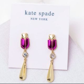 ケイトスペードニューヨーク(kate spade new york)の【新品】kate spade ケイトスペード ピアス LOVE BUGS パープ(ピアス)