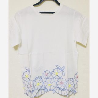 値下げしました チェスティ Tシャツ 未使用