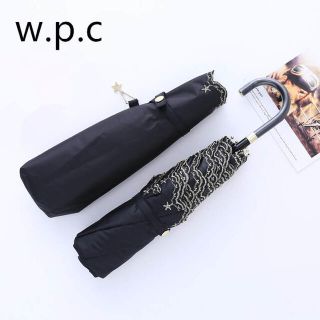 新品　wpc 遮熱・遮光ミニパラソル 軽量 折り畳み傘　星柄 日傘　黒(傘)