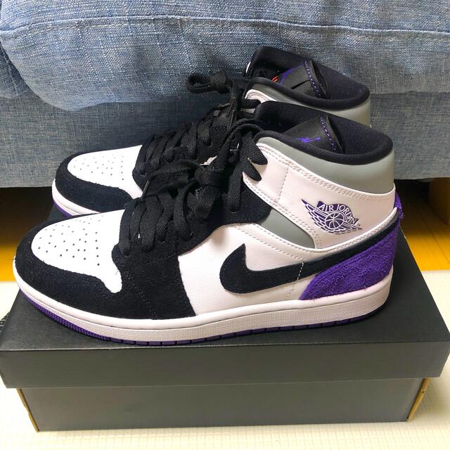 NIKE AIR JORDAN 1  MID SE