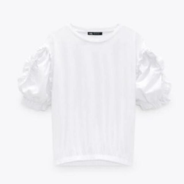 ZARA(ザラ)の最終タイムセール！ZARA フリルTシャツ　未使用 レディースのトップス(Tシャツ(半袖/袖なし))の商品写真