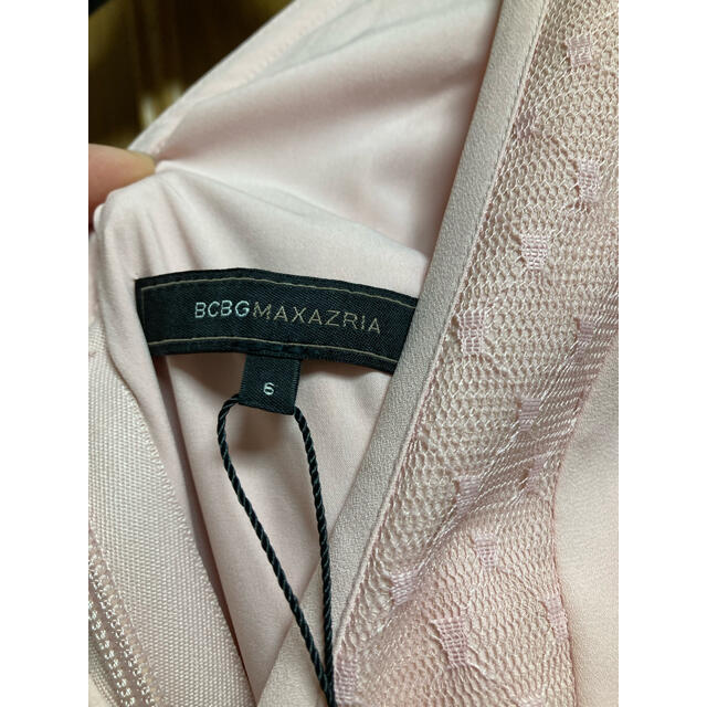 BCBGMAXAZRIA(ビーシービージーマックスアズリア)の★新品★【BCBGMAXAZRIA】ワンピース　ドレス　ピンク系　６サイズ レディースのワンピース(ひざ丈ワンピース)の商品写真