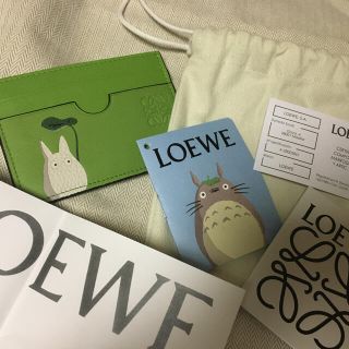 ロエベ(LOEWE)のLOEWE ロエベ   トトロ　カードケース　ジブリ　限定　新品(名刺入れ/定期入れ)