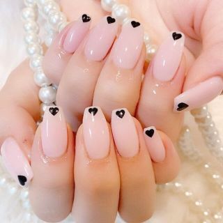 オーダーネイルチップ うる艶♡ハートネイル ブラック 黒 ベージュ