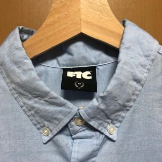 エフティーシー(FTC)のFTCシャツ　※たたみシワ伸ばし中(シャツ)