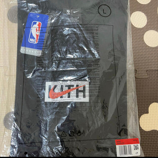 Nike x Kith Knicks Tシャツ 1
