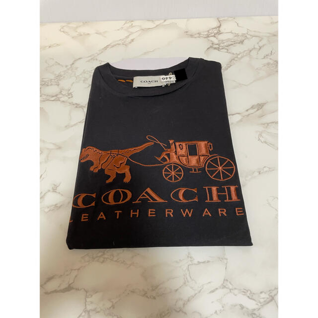 COACH(コーチ)のcoach コーチ レキシー アンド キャリッジ Tシャツ ブランドTシャツ レディースのトップス(Tシャツ(半袖/袖なし))の商品写真