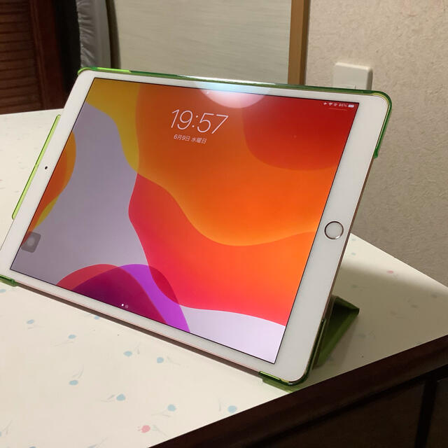 iPad  pro 10.5インチ　64gb wi-fiタイプ 1