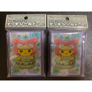 メガヤドランのポンチョを着たピカチュウ デッキシールドの通販 by