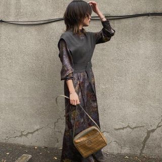 アメリヴィンテージ(Ameri VINTAGE)のUNDRESSED NATHALIE VEST SET DRESS 期間限定値下(ロングワンピース/マキシワンピース)