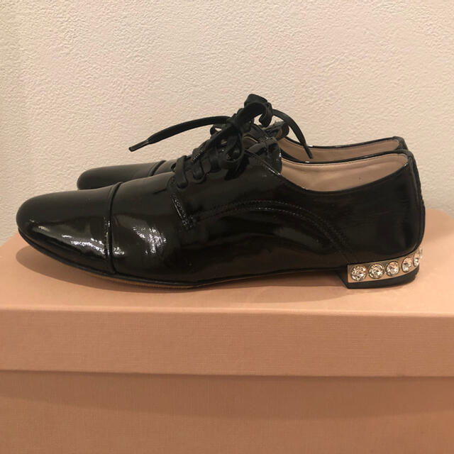 ミュウミュウmiumiu シューズ 35 22.5 ビジュー エナメルレザー ...