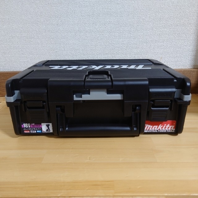 Makita(マキタ)の【アイン様専用】マキタ　18V　新品　充電式ランダムサンダー　BO180D スポーツ/アウトドアの自転車(工具/メンテナンス)の商品写真