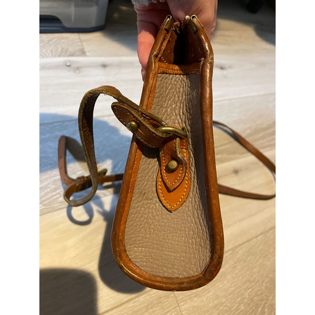 DOONEY&BOURKE ショルダーバッグ レディースのバッグ(ショルダーバッグ)の商品写真