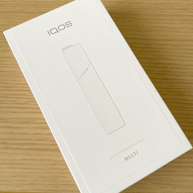 IQOS(アイコス)のiQOS 3 ＭＵＬＴＩ ホワイト　新品 メンズのファッション小物(タバコグッズ)の商品写真