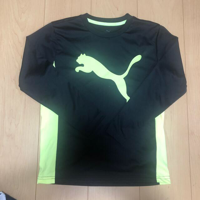 PUMA(プーマ)の# PUMA サッカーウェア２点セット スポーツ/アウトドアのサッカー/フットサル(ウェア)の商品写真