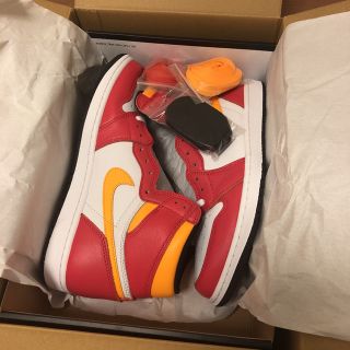 ナイキ(NIKE)のNIKE AIR JORDAN 1 HIGH LIGHT FUSION RED(スニーカー)