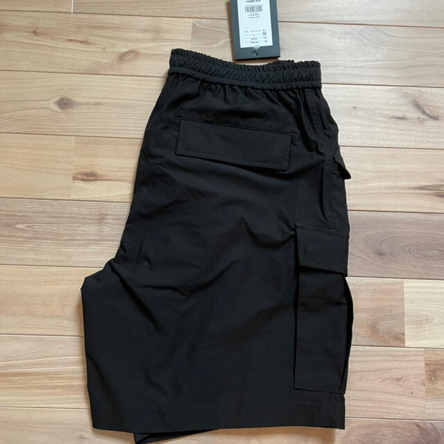 1LDK SELECT(ワンエルディーケーセレクト)のdaiwa pier39 tech 6P mill shorts BLACK メンズのパンツ(ショートパンツ)の商品写真