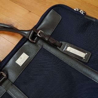 バーバリーブラックレーベル(BURBERRY BLACK LABEL)の【美品】バーバリー　BURBERRY　ビジネスバック　ネイビー(ビジネスバッグ)