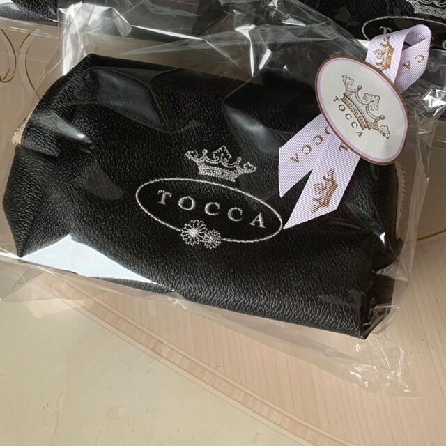 TOCCA(トッカ)のTOCCA トッカのポーチ　黒1点⭐︎お値下げ⭐︎ レディースのファッション小物(ポーチ)の商品写真