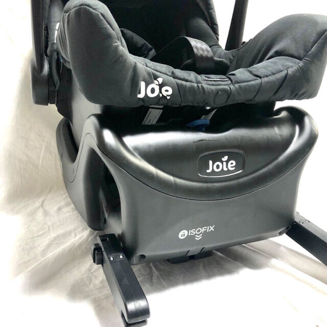 Joie (ベビー用品)(ジョイー)の【送料無料】joie チャイルドシート　アイベース（ISOFIX）セット キッズ/ベビー/マタニティの外出/移動用品(自動車用チャイルドシート本体)の商品写真