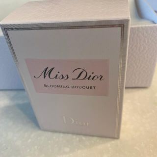 クリスチャンディオール(Christian Dior)の専用　ディオール香水　ブルーミングブーケ(香水(女性用))