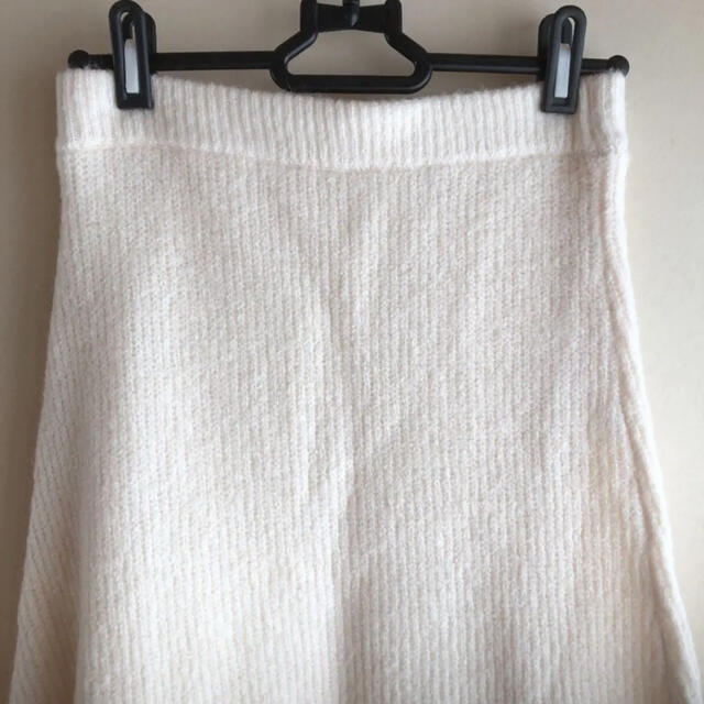 REDYAZEL(レディアゼル)のレディアゼル　REDYAZEL ニット　ロング　スカート　新品 レディースのスカート(ロングスカート)の商品写真