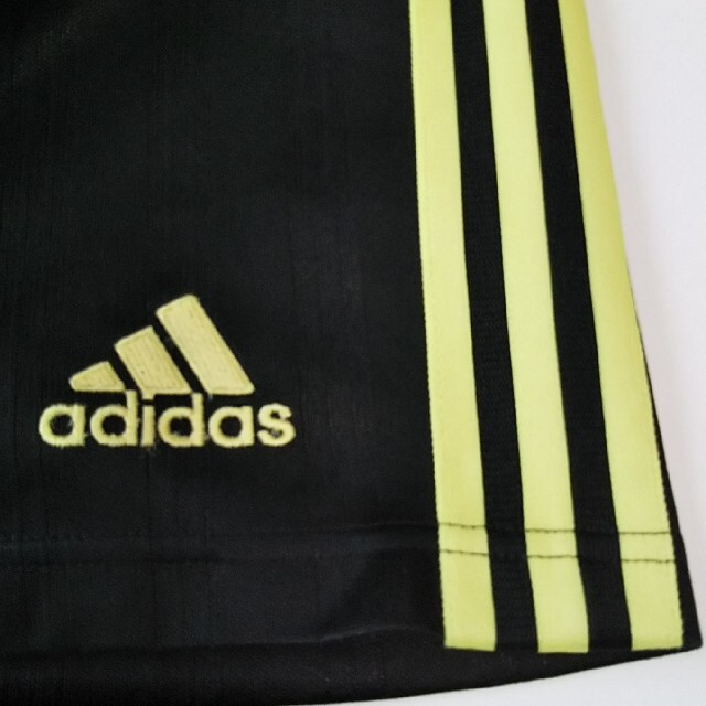 adidas(アディダス)の【140】adidas ハーフパンツ 短パン キッズ/ベビー/マタニティのキッズ服男の子用(90cm~)(パンツ/スパッツ)の商品写真