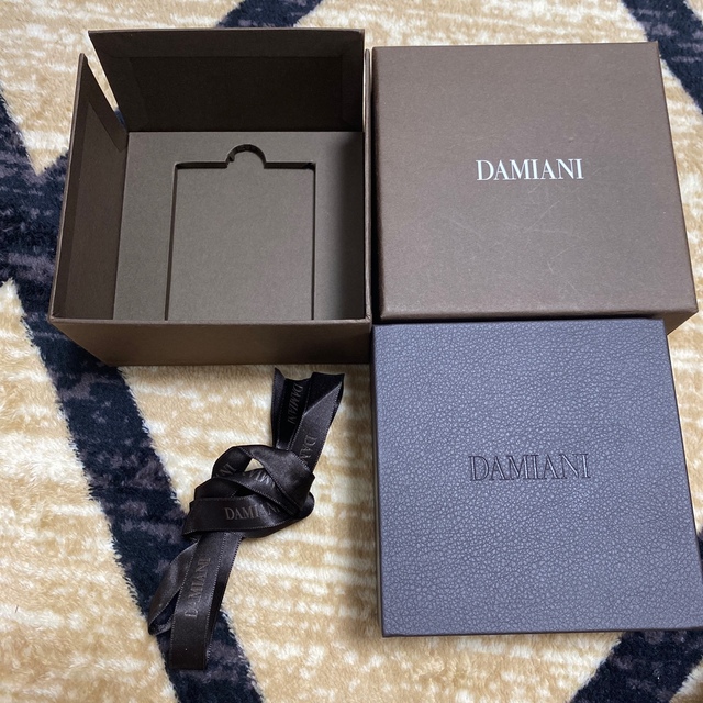 Damiani(ダミアーニ)のダミアーニ　空箱　DAMIANI レディースのアクセサリー(ネックレス)の商品写真