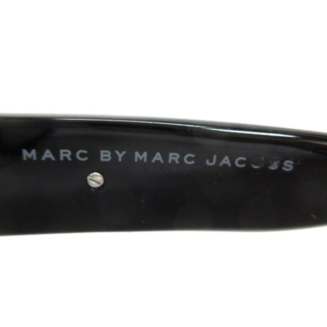 MARC BY MARC JACOBS(マークバイマークジェイコブス)のマークバイマークジェイコブス サングラス 57□15 140 ブラック グレー メンズのファッション小物(サングラス/メガネ)の商品写真